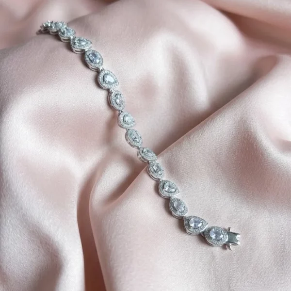 Dewdrop iris bracelet